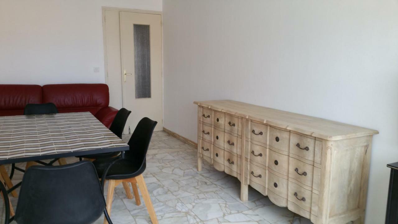 Appartement Les Jacinthes à Saint-Raphaël Extérieur photo