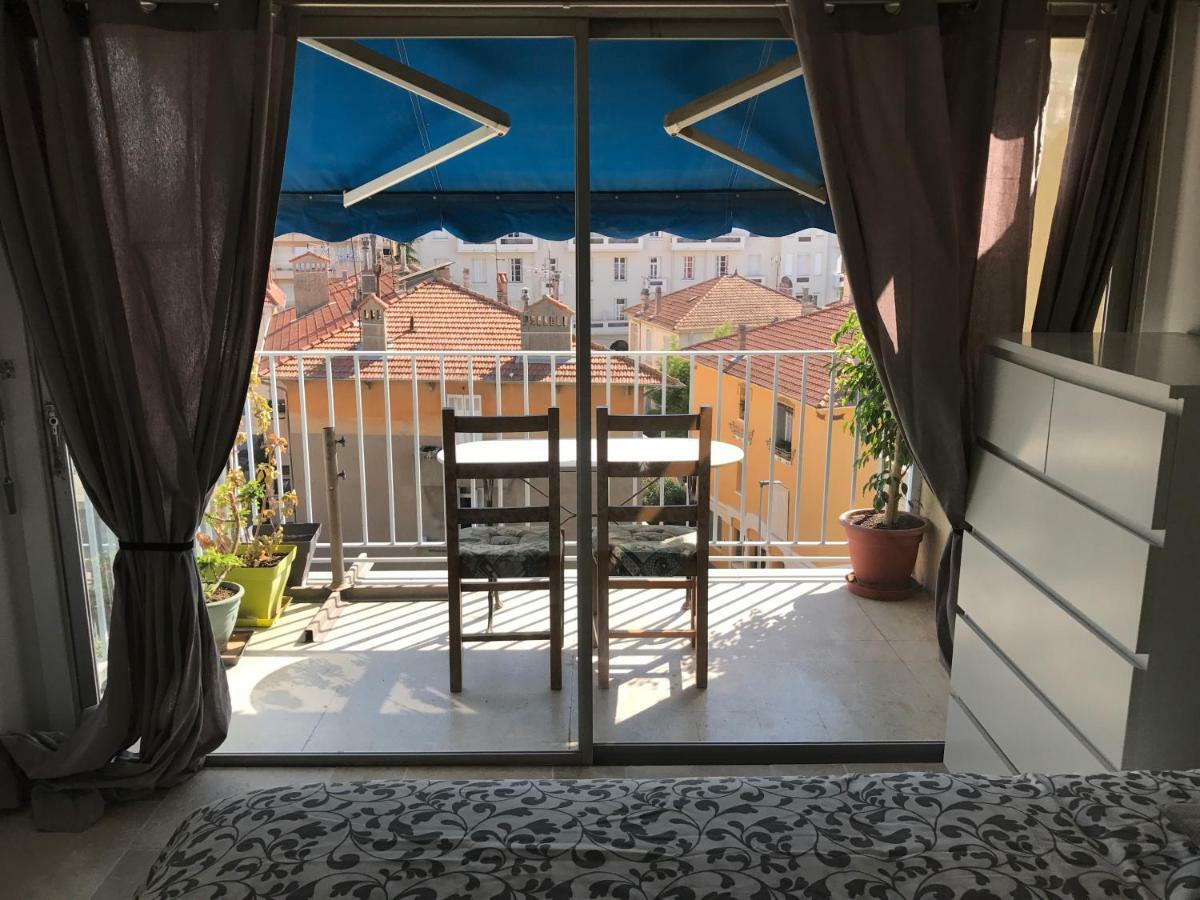 Appartement Les Jacinthes à Saint-Raphaël Extérieur photo