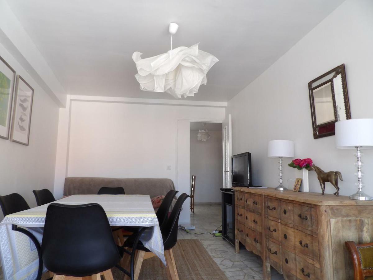 Appartement Les Jacinthes à Saint-Raphaël Extérieur photo